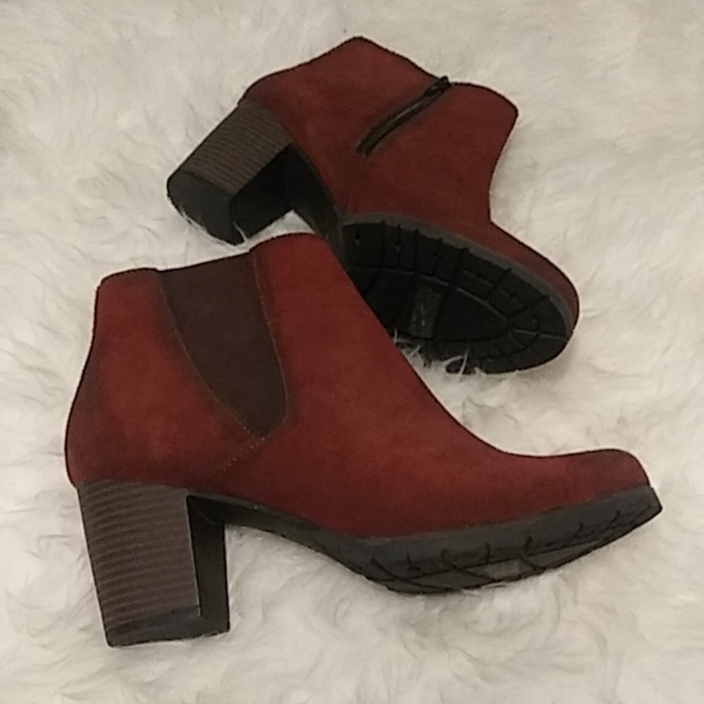 Clark's Ankle Boots